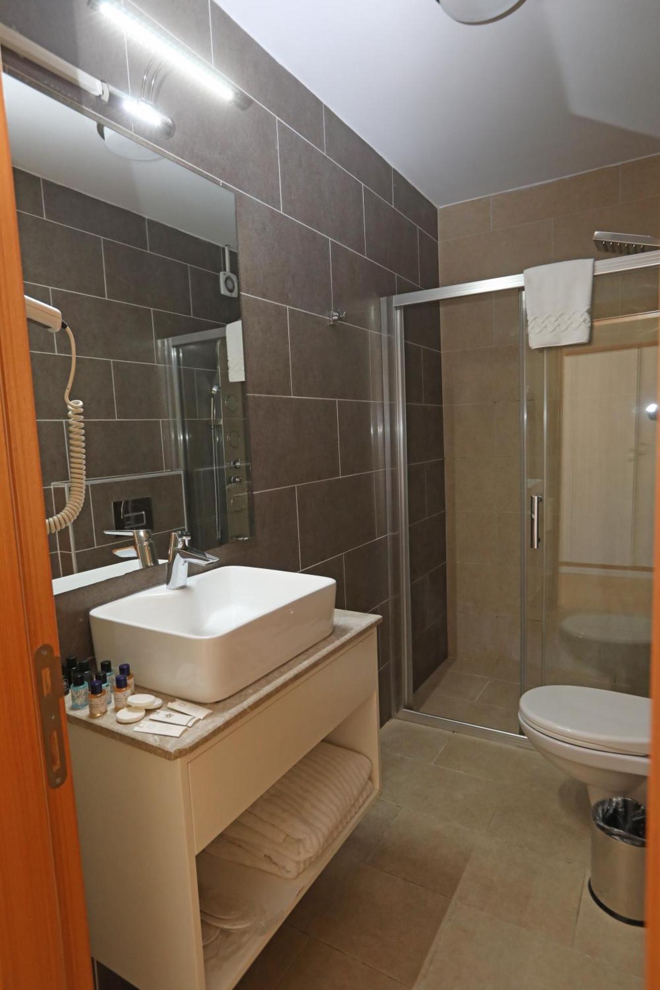 Mezzo Hotel Istanbul Eksteriør billede